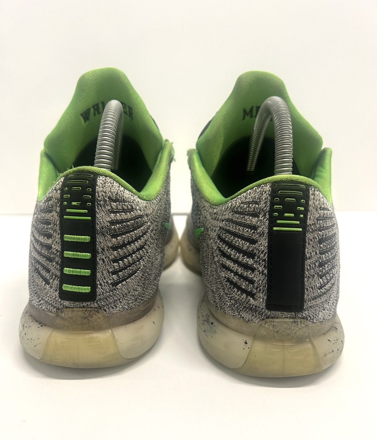 Nike Nike Kobe 10 Elite Flyknit iD Low Grey Green Shoes Size 10.5 Size US 10.5 / EU 43-44 - 5 Thumbnail