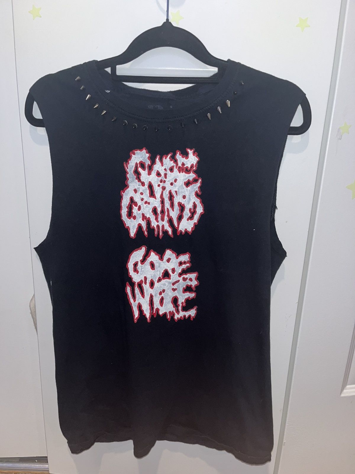 Fruit Of The Loom Black Death-metal style sleeveless tee Size US S / EU 44-46 / 1 - 1 Thumbnail
