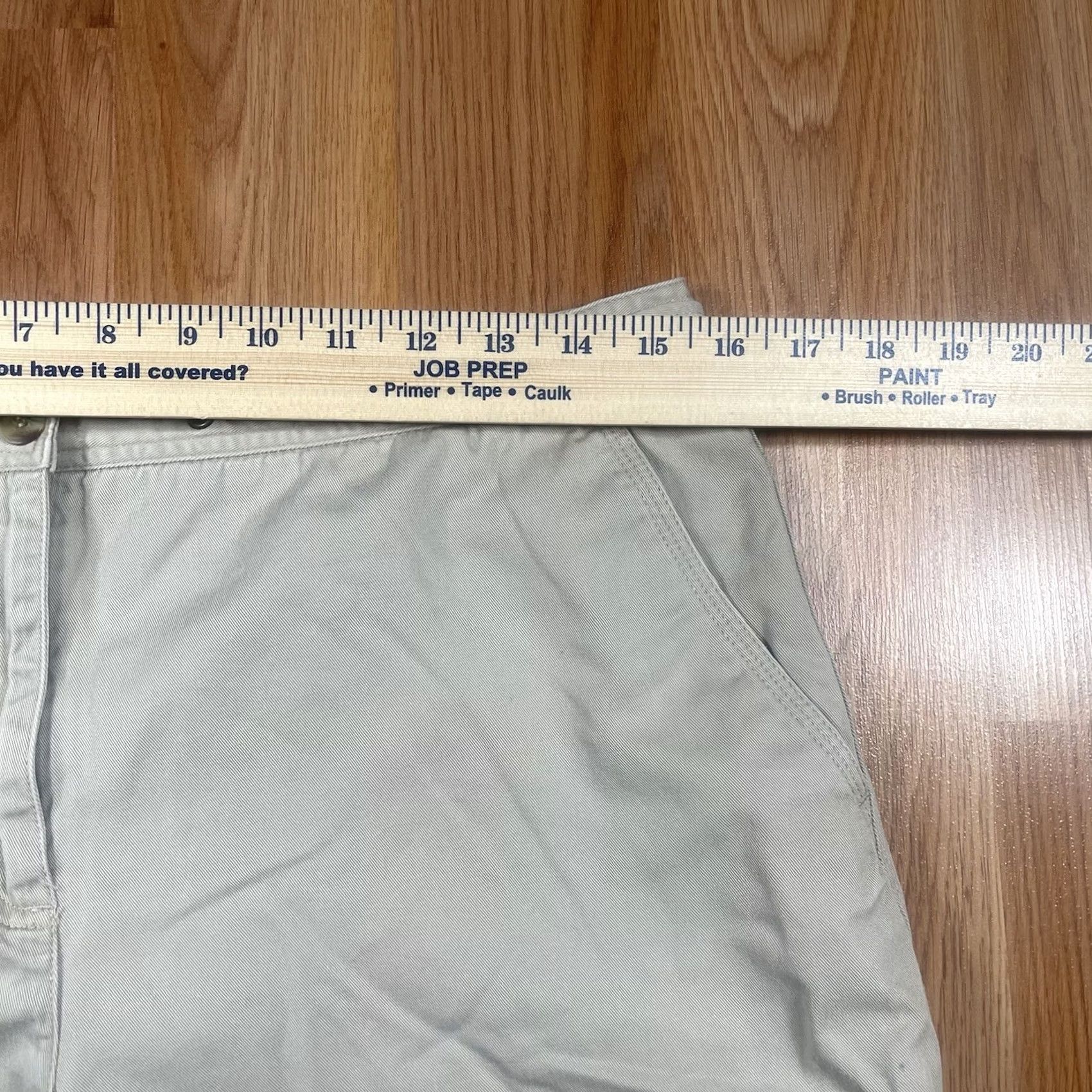 Vintage Rafaella Shorts Womens Size 12 Beige Khaki Chino 100% Cotton Flat Front Pockets Size 34" / US 12 / IT 48 - 4 Thumbnail