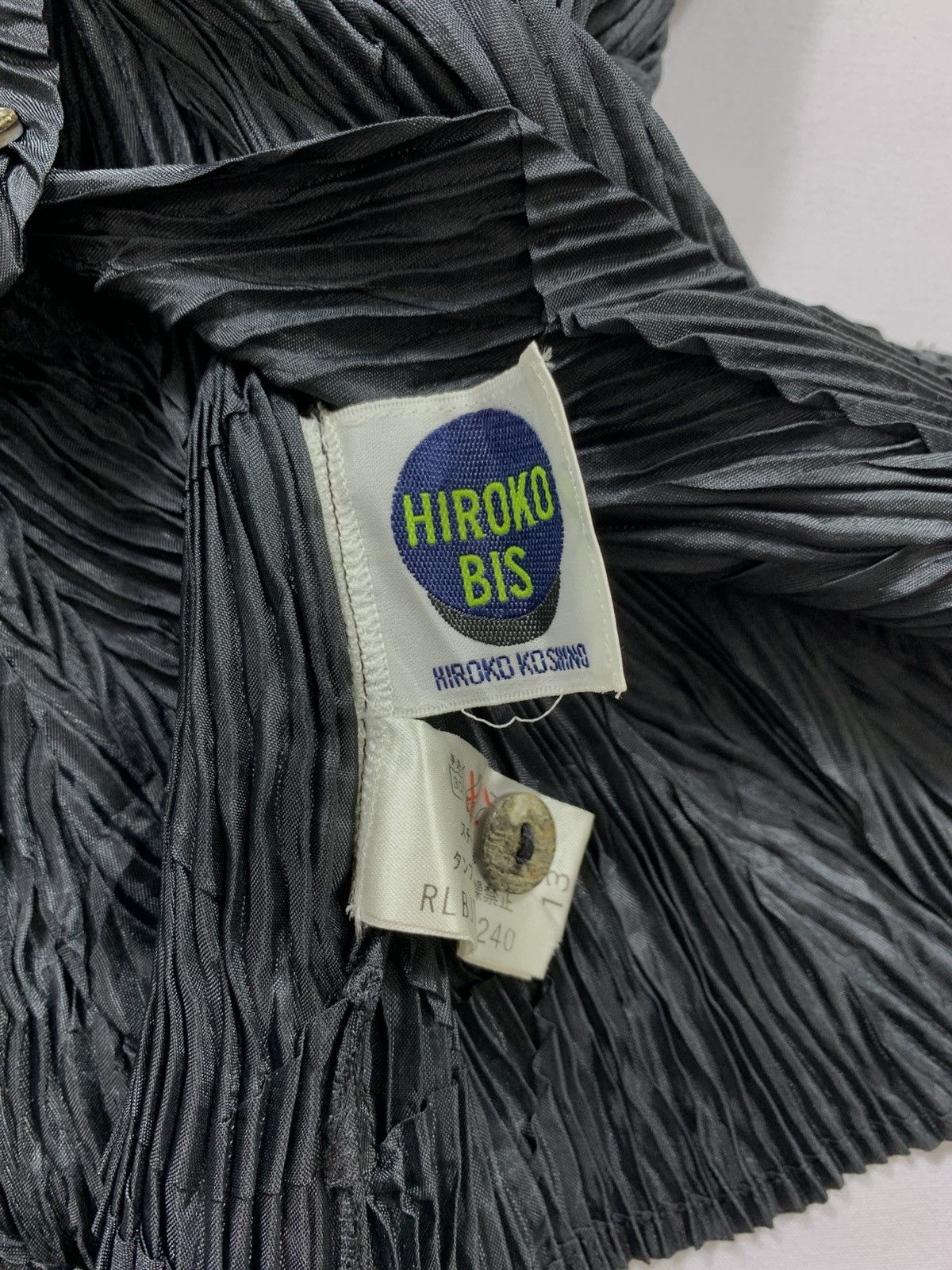 Issey Miyake HIROKO BIS HIROKO KOSHINO PLEATED ISSEYMIYAKE YOHJI STYLE Size US M / EU 48-50 / 2 - 6 Thumbnail