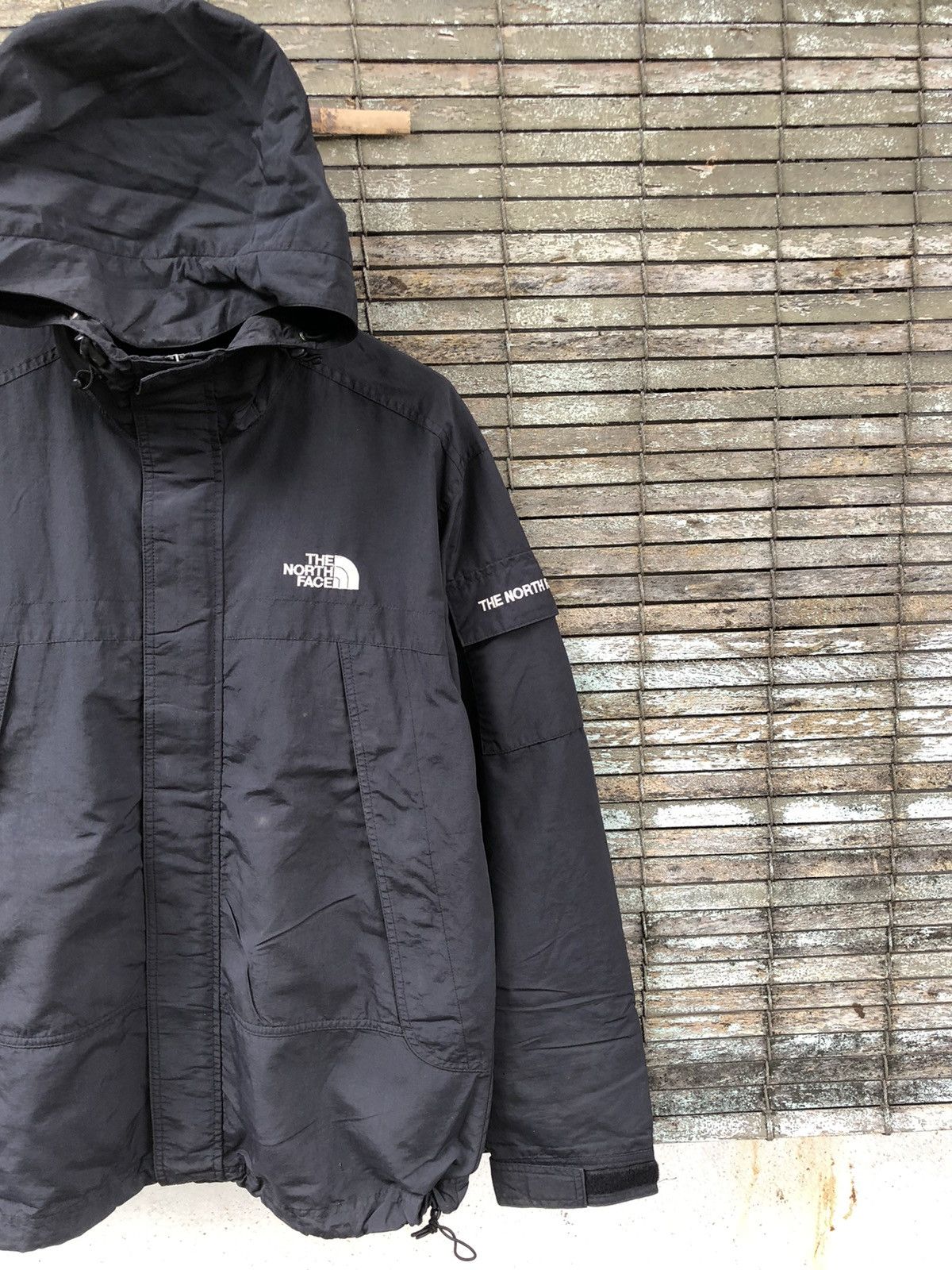 Japanese Brand 🔥🔥The North Face Windbreaker Jacket With Side Pocket Size US M / EU 48-50 / 2 - 3 Thumbnail