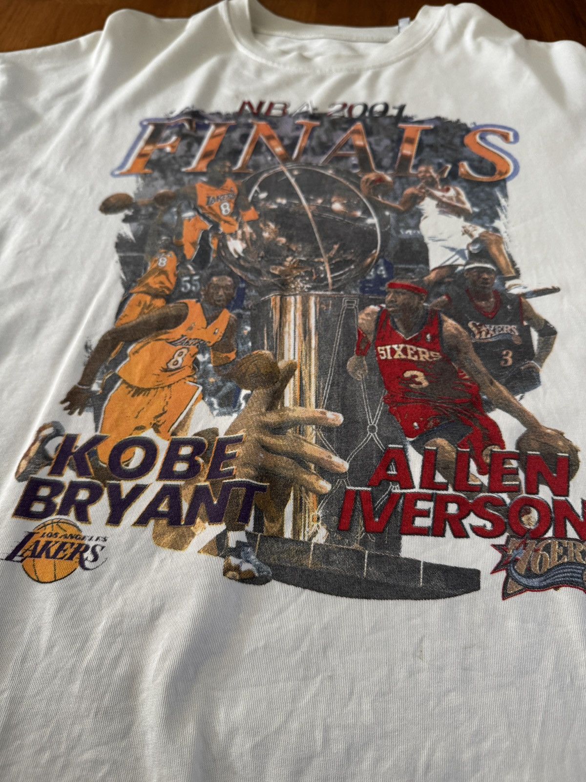 Sergio Calabasas Sergio Calabasas NBA 2001 Finals Kobe Bryant Shirt Medium Size US M / EU 48-50 / 2 - 2 Thumbnail