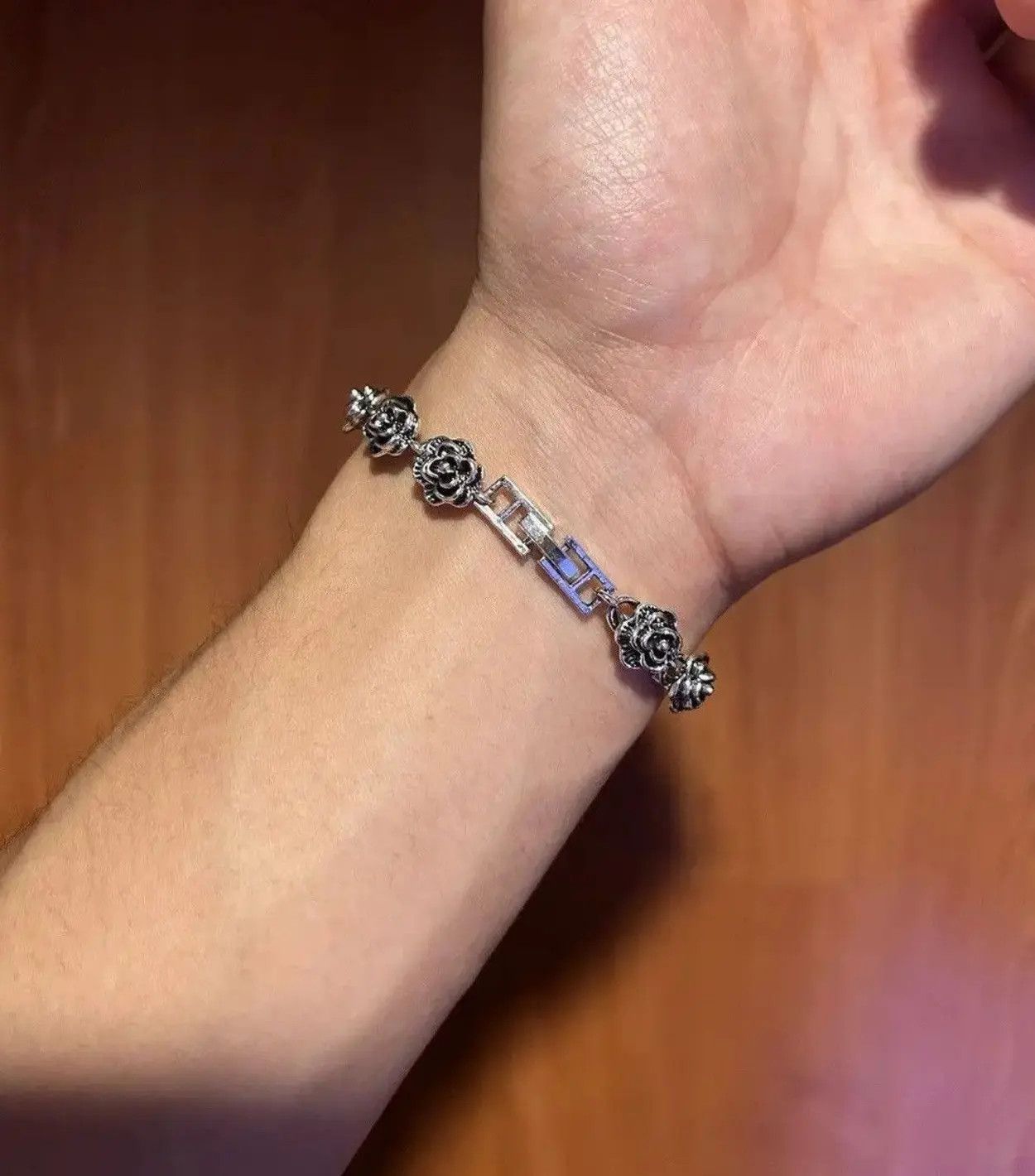 Japanese Brand Y2K Rose Bracelet Size ONE SIZE - 3 Thumbnail