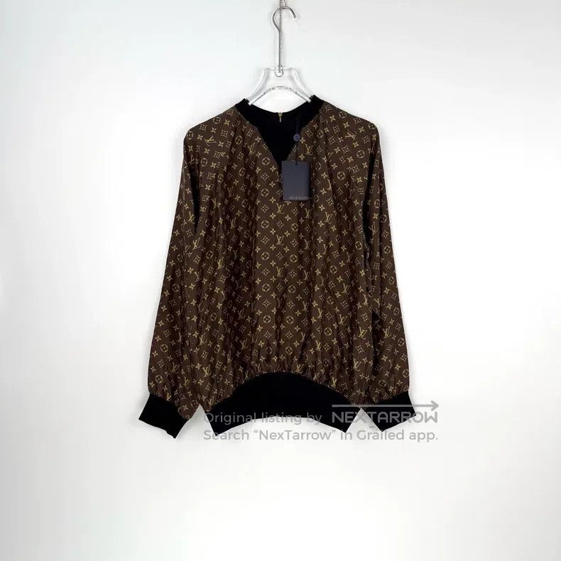 Louis Vuitton Louis Vuitton Brown full logo leather zipper mulberry silk Size US XL / EU 56 / 4 - 3 Thumbnail