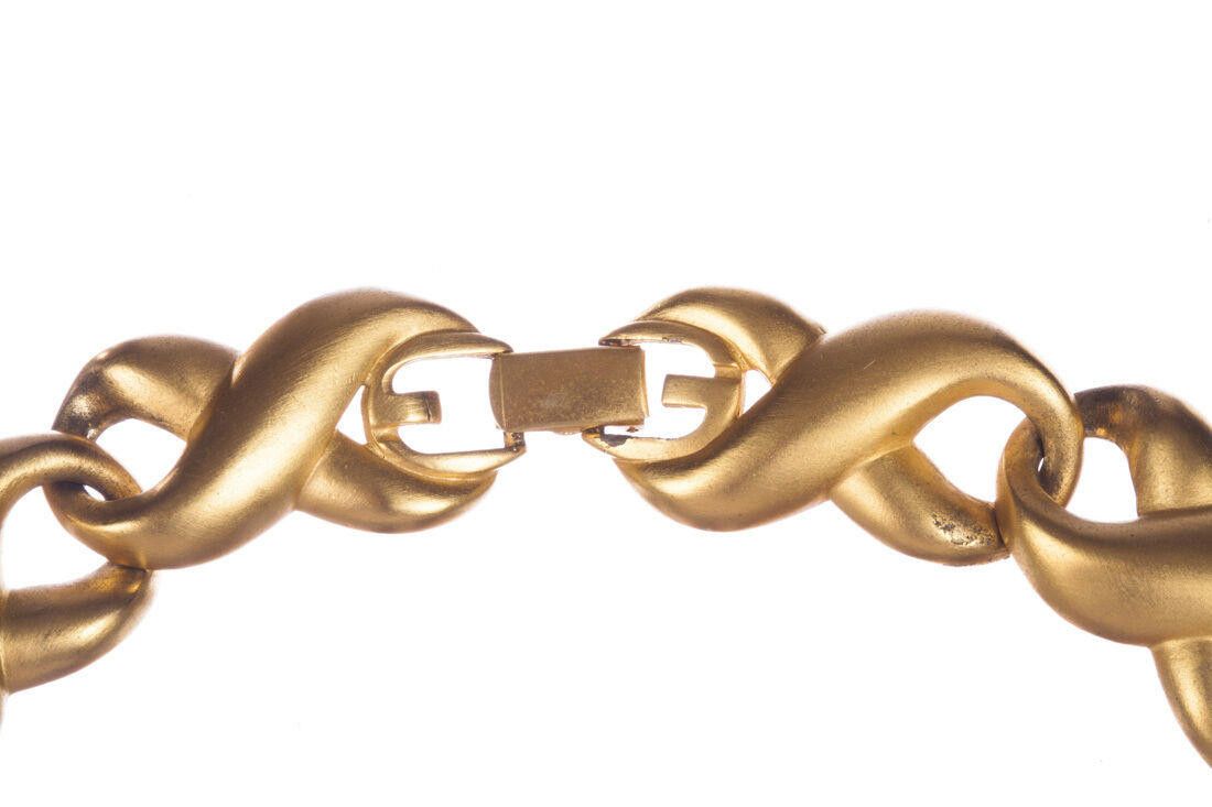 Givenchy Givenchy Figure Eight Eternity Love Knot Necklace Size ONE SIZE - 3 Thumbnail