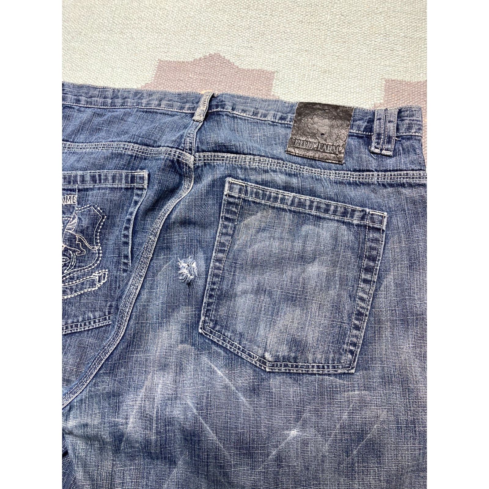 Phat Farm VINTAGE Phat Farm Jeans Men 38x33 Embroidered Wide-Leg Grunge Blue 38 33 Pipes Size US 38 / EU 54 - 6 Thumbnail