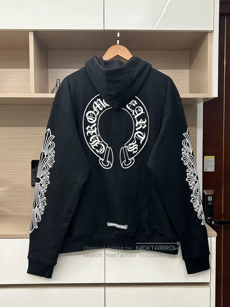 CHROME HEARTS Size XL Black classic horseshoe arm zipper ho