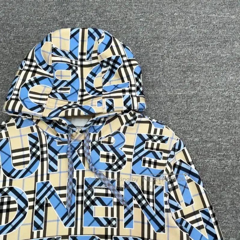 Burberry Burberry Women's Color Blocked Hoodie. Size S / US 4 / IT 40 - 4 Thumbnail