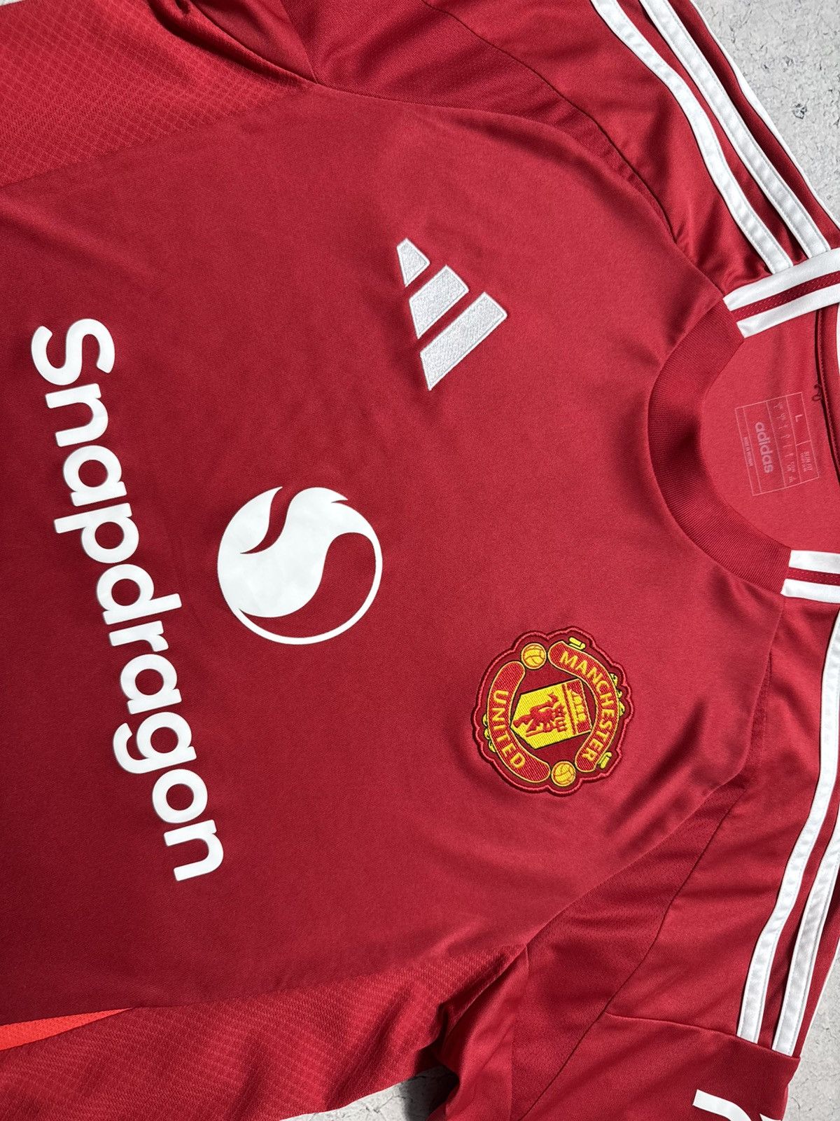 Adidas Adidas FC Manchester United 2024/2025 Soccer Jersey Size US L / EU 52-54 / 3 - 4 Thumbnail