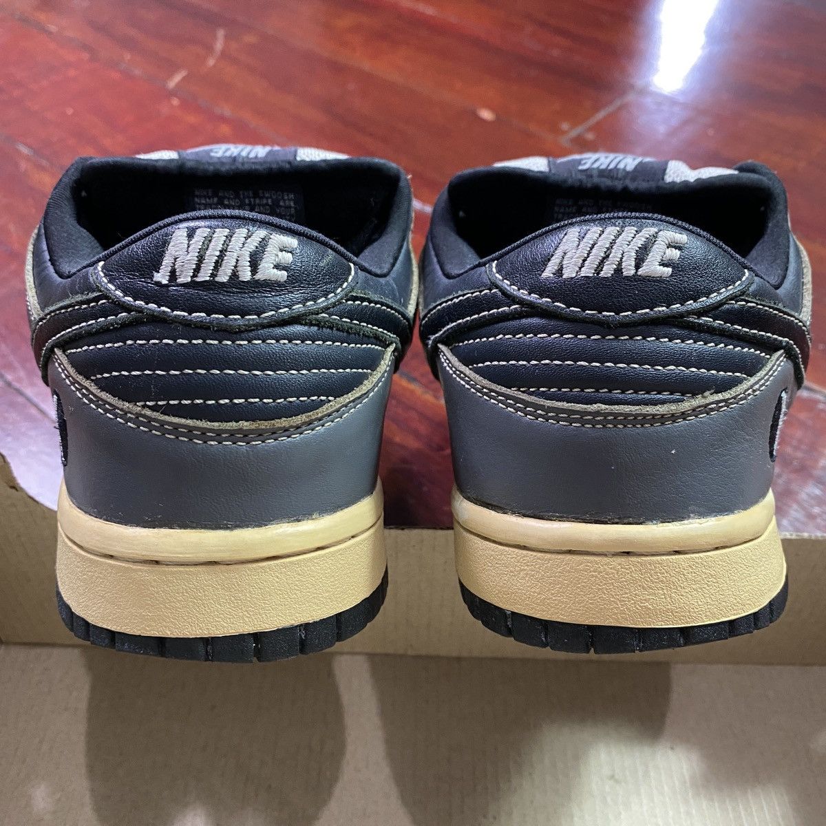 Nike SB Dunk Low Lunar Eclipse West 2005 Size US 8.5 / EU 41-42 - 11 Thumbnail