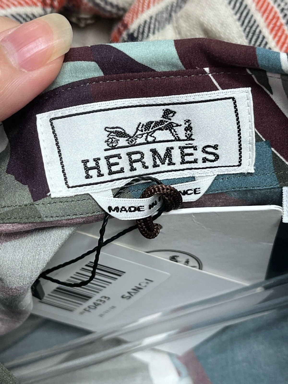 Hermes Hermes Orange Silk Horse Bit Print Button-Up Shirt Size US S / EU 44-46 / 1 - 3 Thumbnail