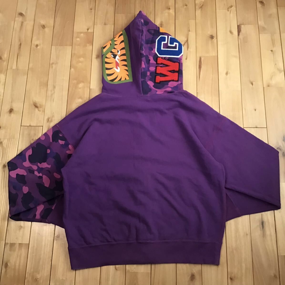 Bape BAPE Giant shark full zip hoodie purple camo a bathing ape Size US L / EU 52-54 / 3 - 3 Thumbnail