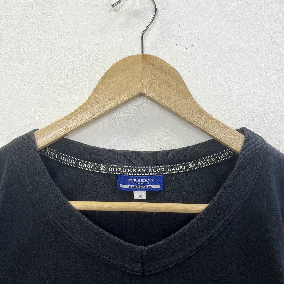 Burberry BURBERRY BLUE LABEL BIG LOGO WOMEN TSHIRT Size XS / US 0-2 / IT 36-38 - 8 Thumbnail