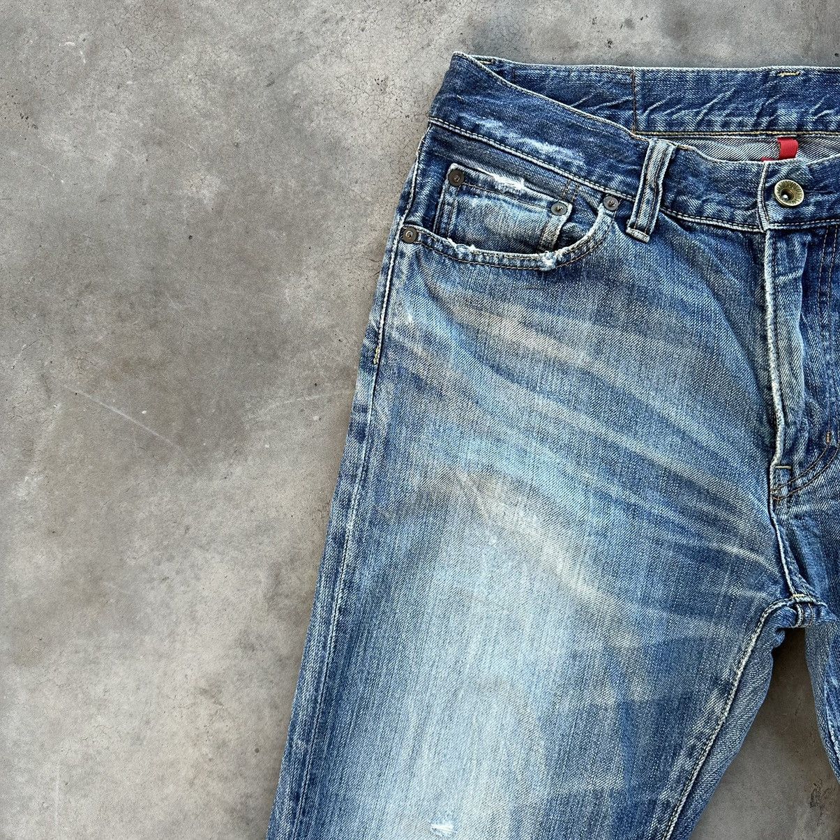 Japanese Brand Vintage Japanese Distressed Faded Jean Denim Pant W34 Size US 34 / EU 50 - 4 Thumbnail