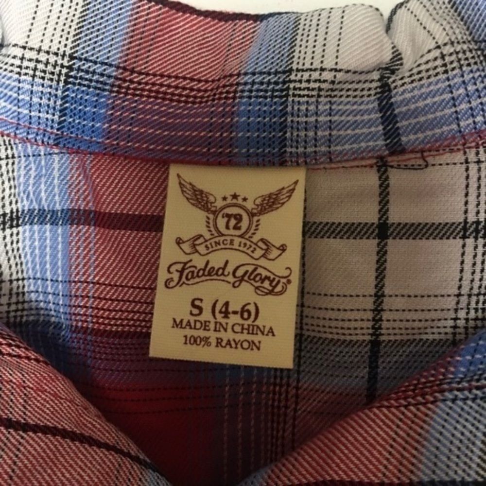 Faded Glory Faded Glory S Red Blue Plaid Button Down Shirt Soft Rayon Fl Size S / US 4 / IT 40 - 3 Thumbnail