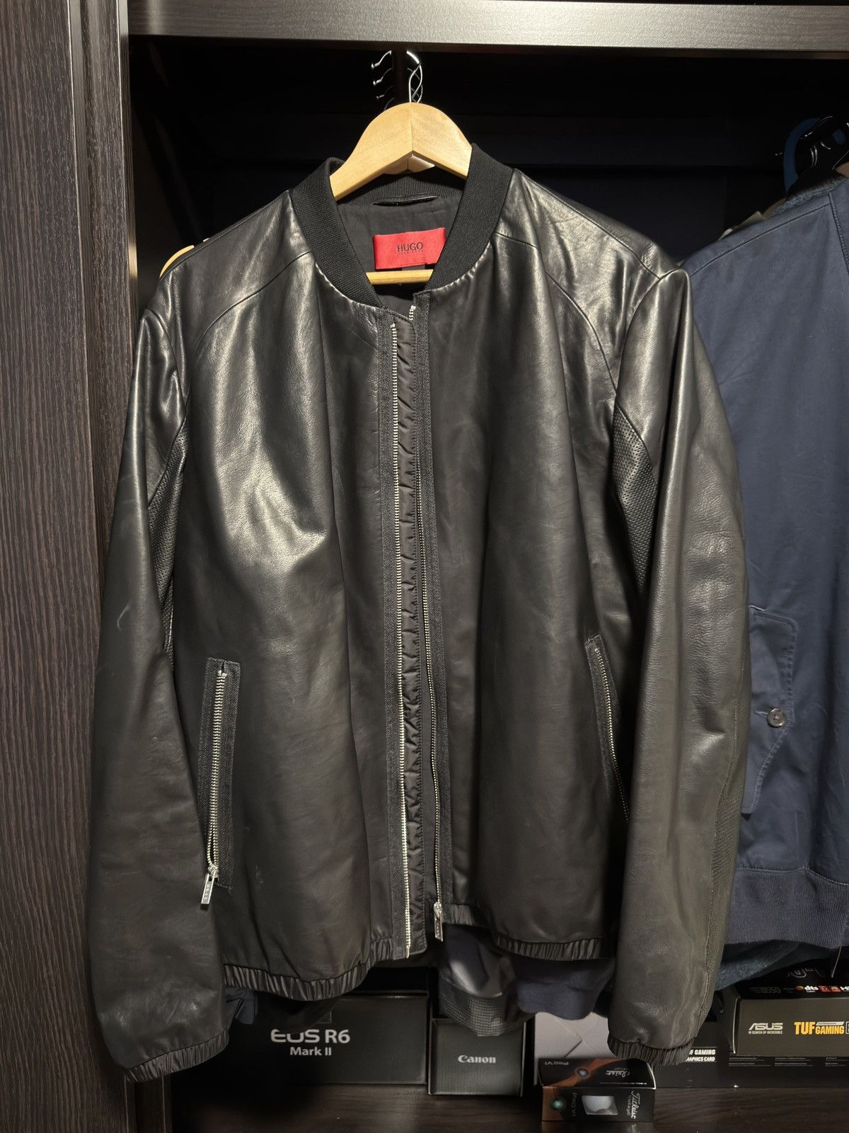 Hugo Boss Hugo Boss Leather Jacket Size US M / EU 48-50 / 2 - 1 Thumbnail