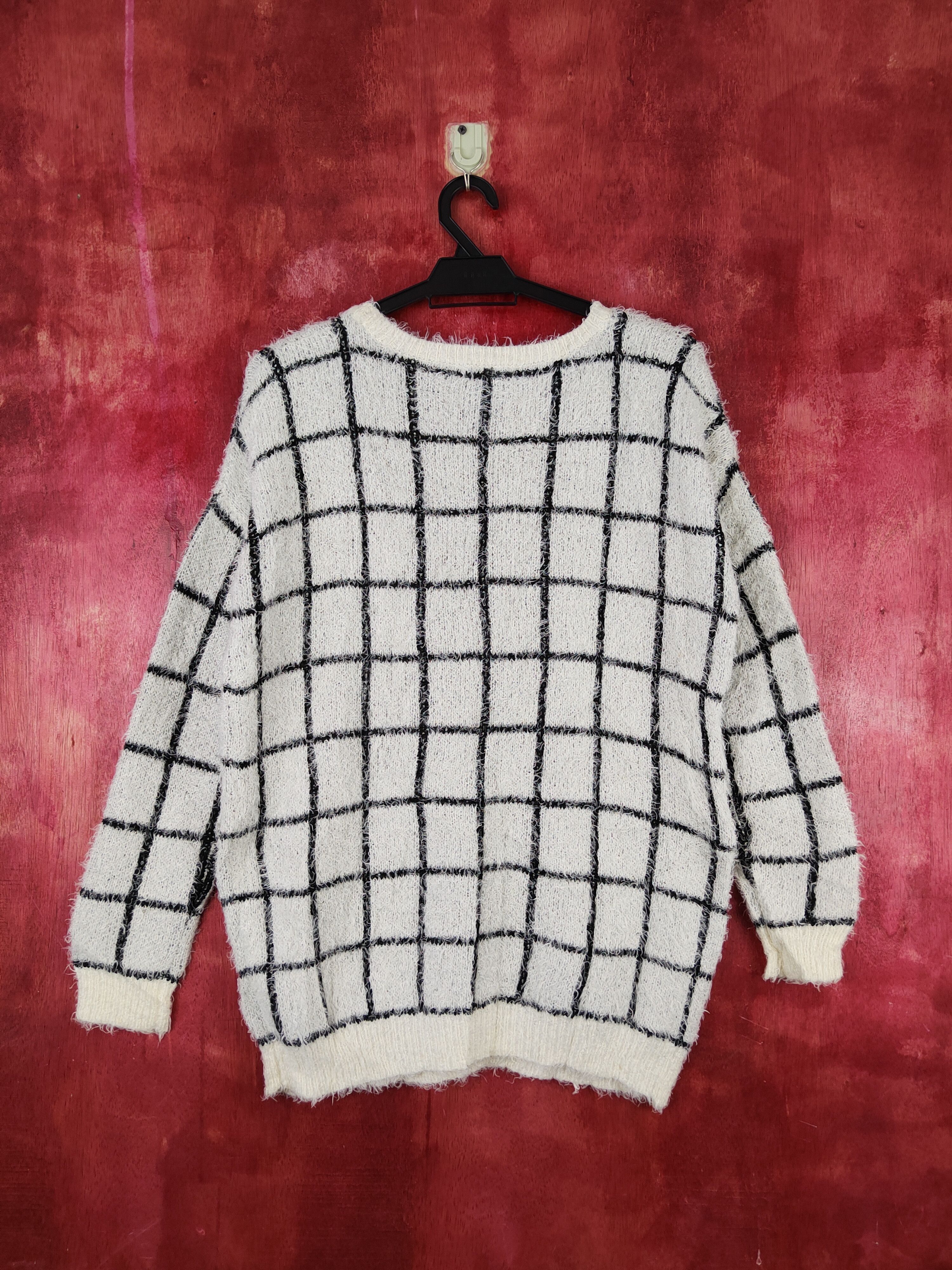 Homespun Knitwear × Japanese Brand × Vintage Japan Black Cream Shag Shaggy Fur Mohair Knitwear #S1907 Size M / US 6-8 / IT 42-44 - 7 Thumbnail