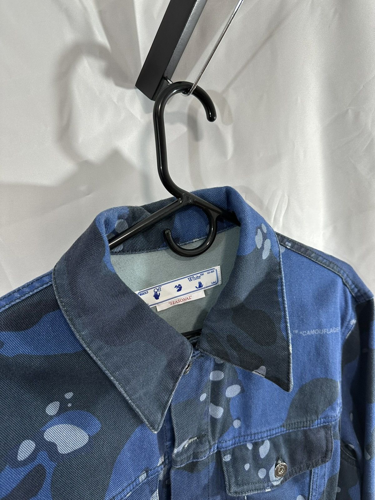 Off-White Off whote camo denim jacket Size US M / EU 48-50 / 2 - 4 Thumbnail