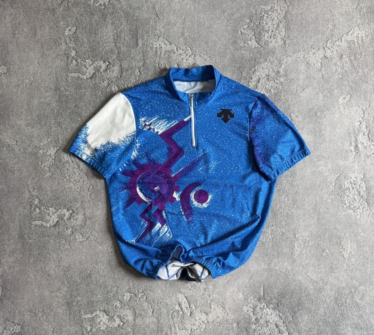 Descente × Vintage Descente L all printed vintage cycling jersey tee T-shirt Size US L / EU 52-54 / 3 - 1 Thumbnail