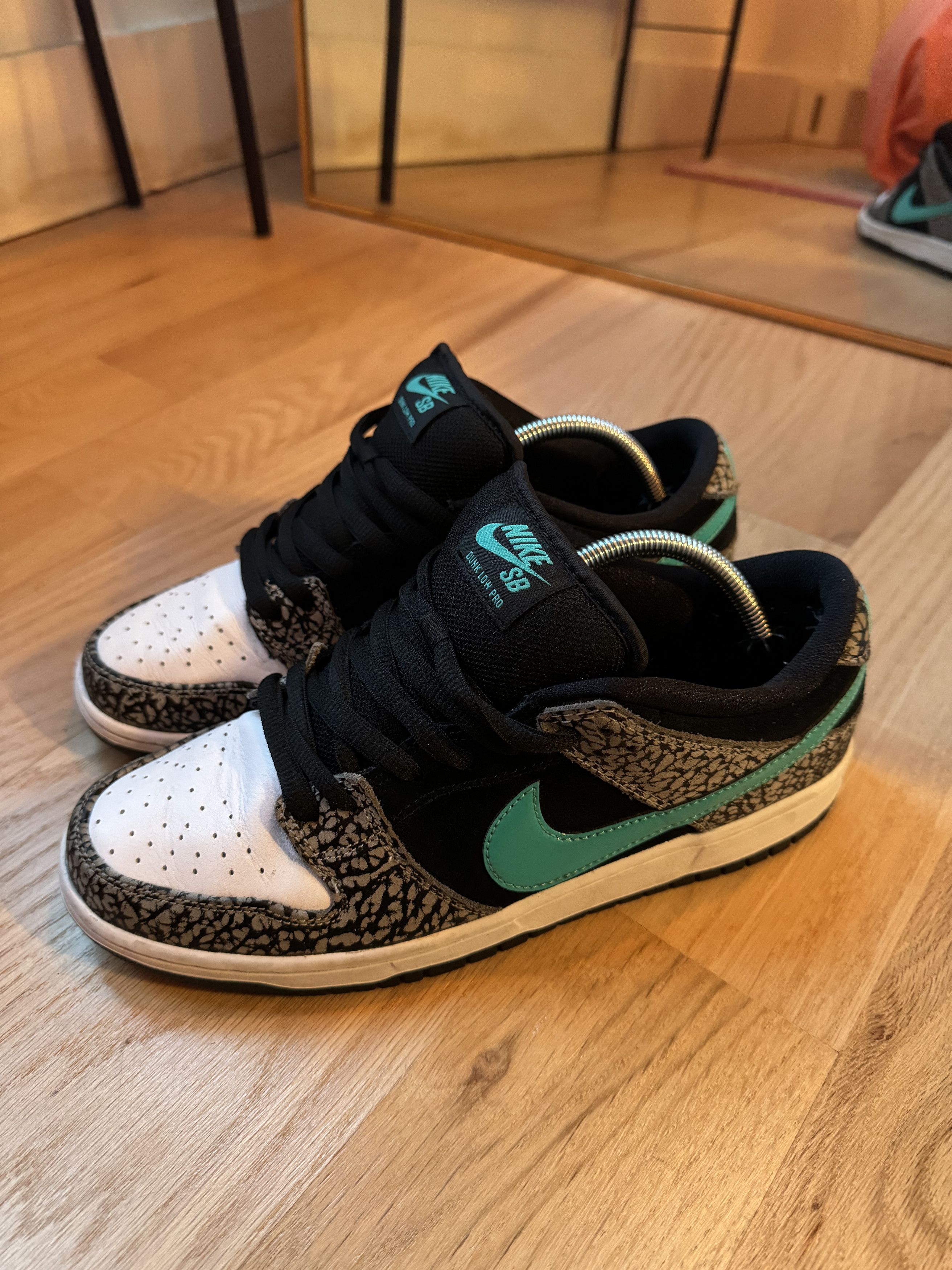 Nike × atmos Nike SB Atmos Dunk Low Size US 9 / EU 42 - 1 Thumbnail