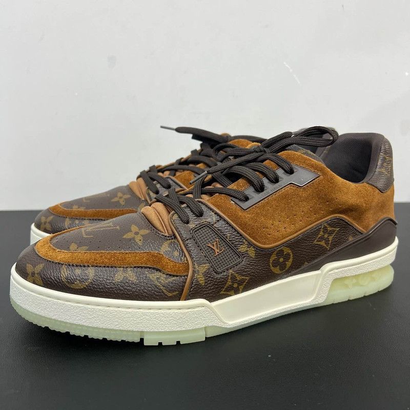 Louis Vuitton Louis Vuitton Stylish Low-Top Trainer Sneakers 0079 Size US 9.5 / EU 42-43 - 1 Thumbnail