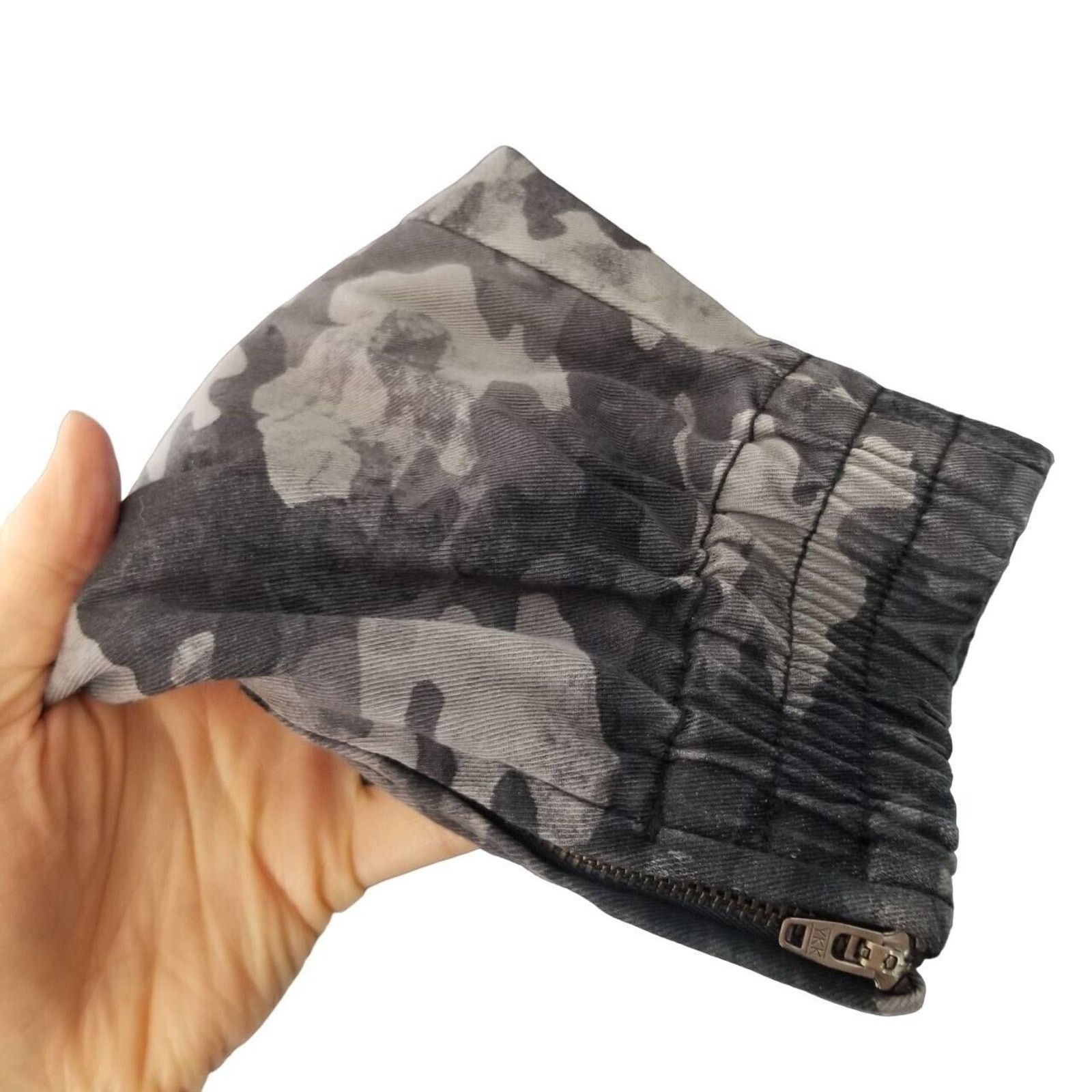 Spanx SPANX Womens Camo Jogger Pants Size L Stretch Camouflage Size 30" / US 8 / IT 44 - 5 Thumbnail