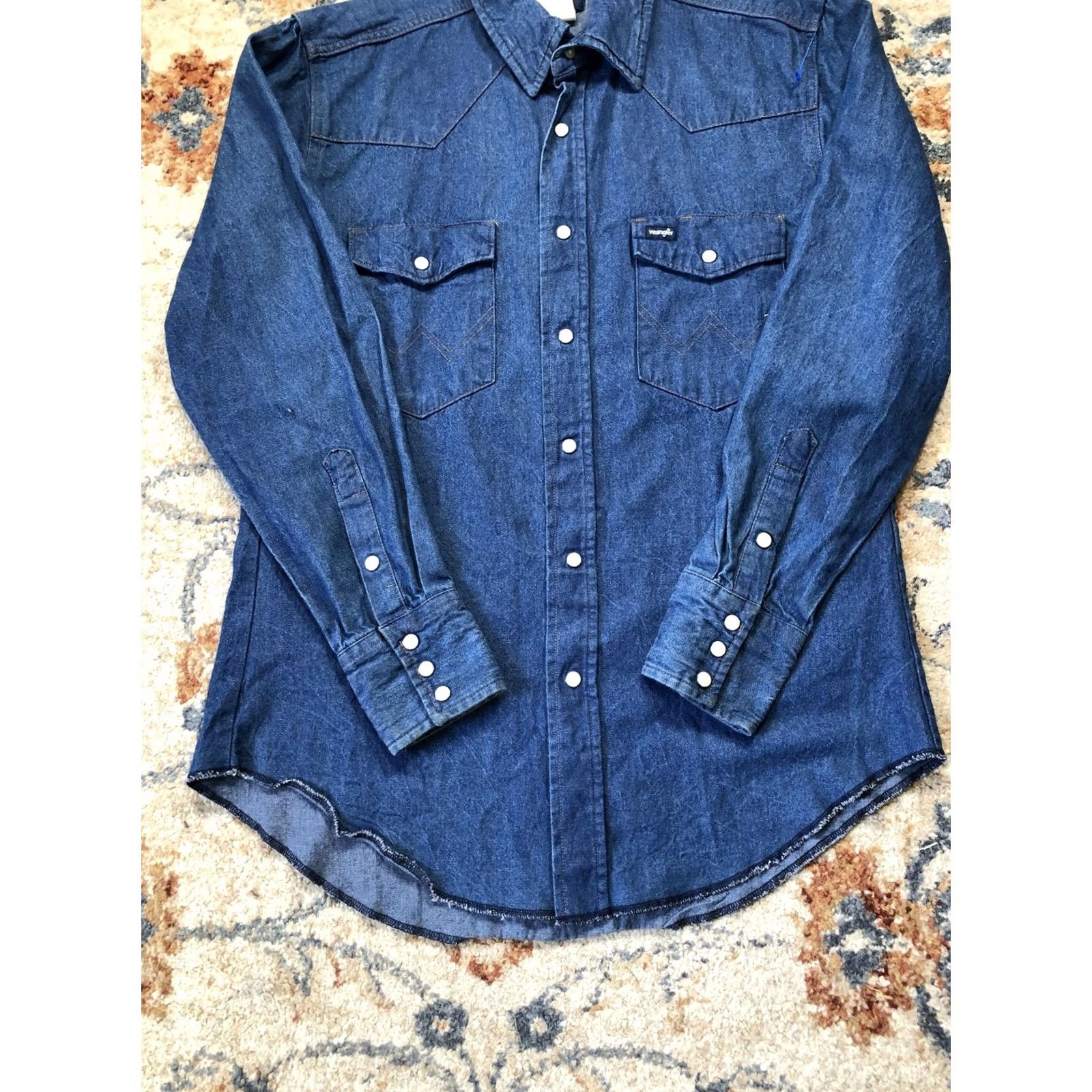 Wrangler Wrangler Denim Western Shirt Mens Medium Pearl Snap Long Sleeve Cowboy MS70119 Denim Blue/Blue Indigo Cotton Button-Up Size US M / EU 48-50 / 2 - 5 Thumbnail