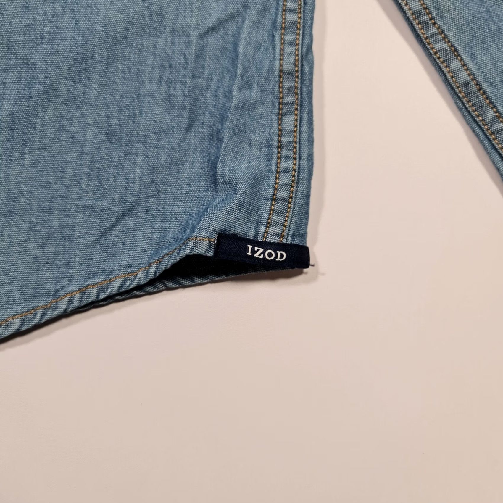 Izod IZOD Denim Shirt Blue Medium Long Sleeve Slim Fit Button Up Mens Size US M / EU 48-50 / 2 - 4 Thumbnail