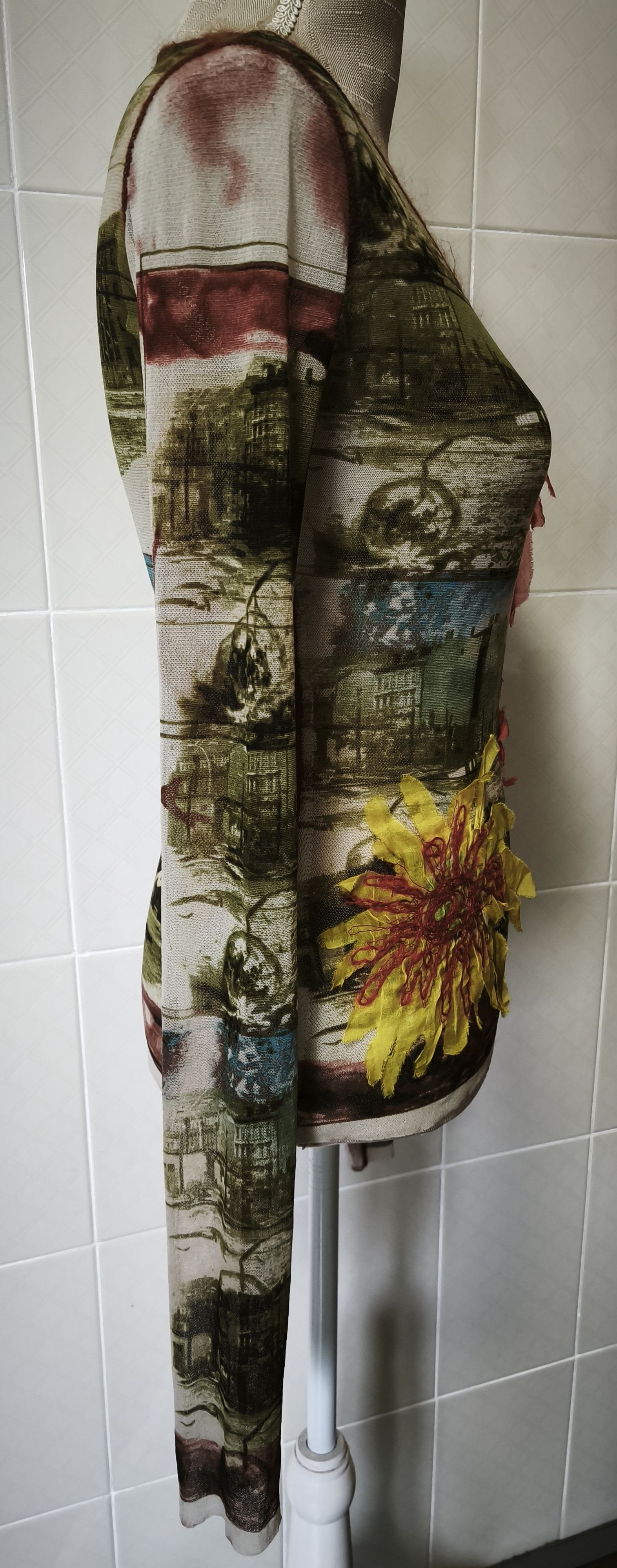 Jean Paul Gaultier 2002 - Old buildings photos print - mesh top Size M / US 6-8 / IT 42-44 - 15 Thumbnail