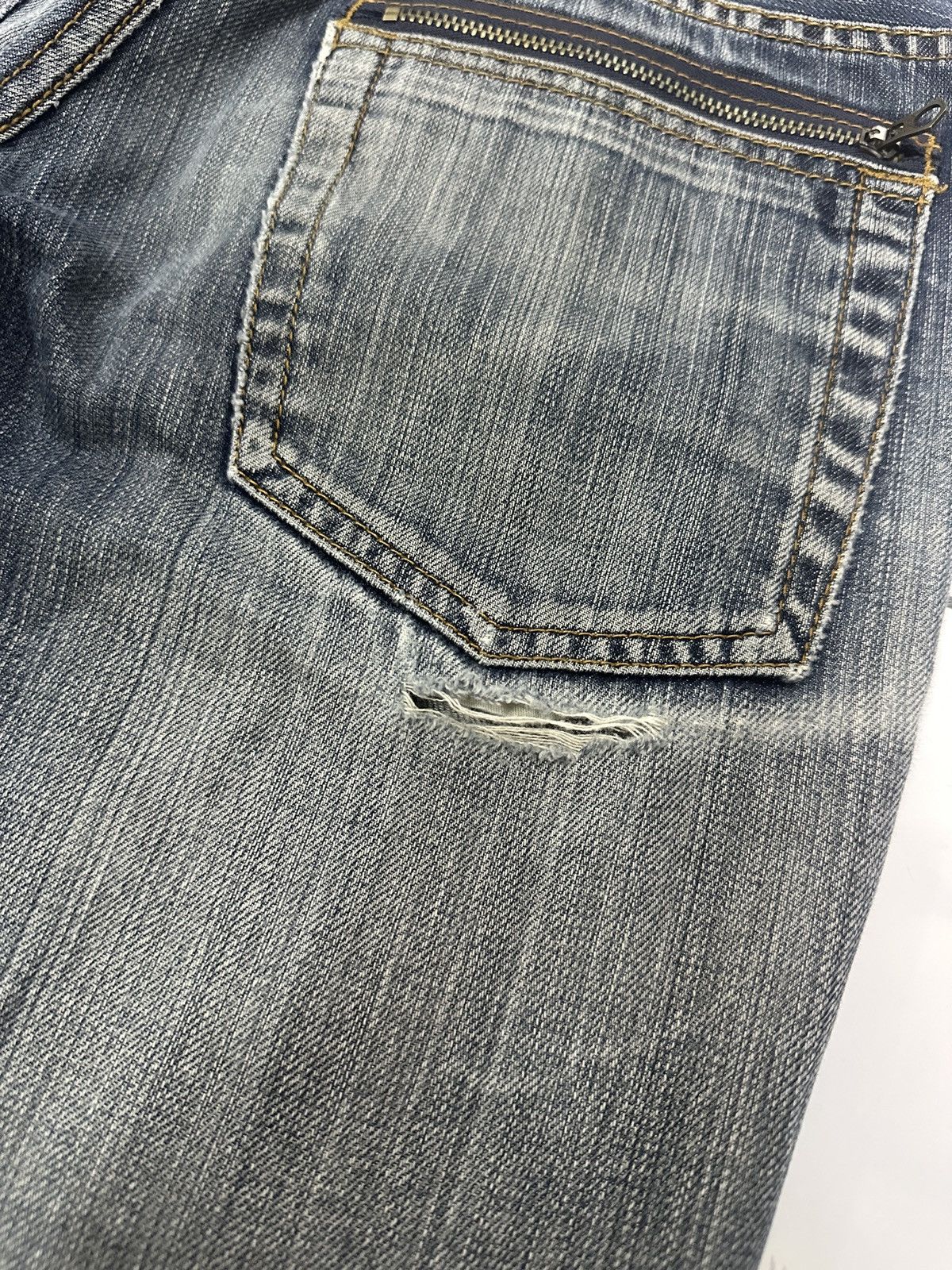 Japanese Brand Vintage JUNMEN Cross Design Distressed Jeans Size US 32 / EU 48 - 8 Thumbnail