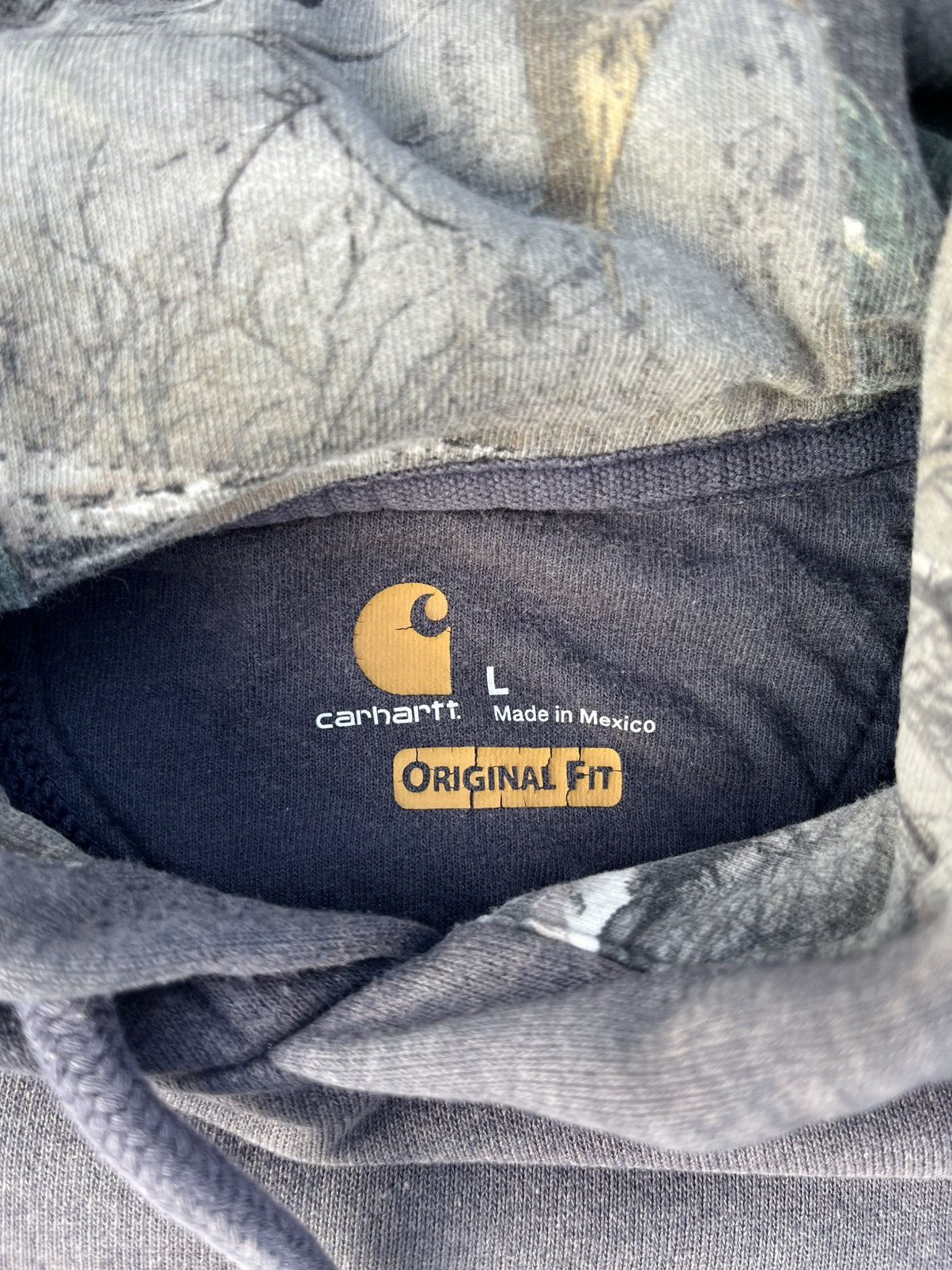 Carhartt Custom Carhartt Hoodie Sun Fade Distressed Camo Real Tree Size US L / EU 52-54 / 3 - 6 Thumbnail