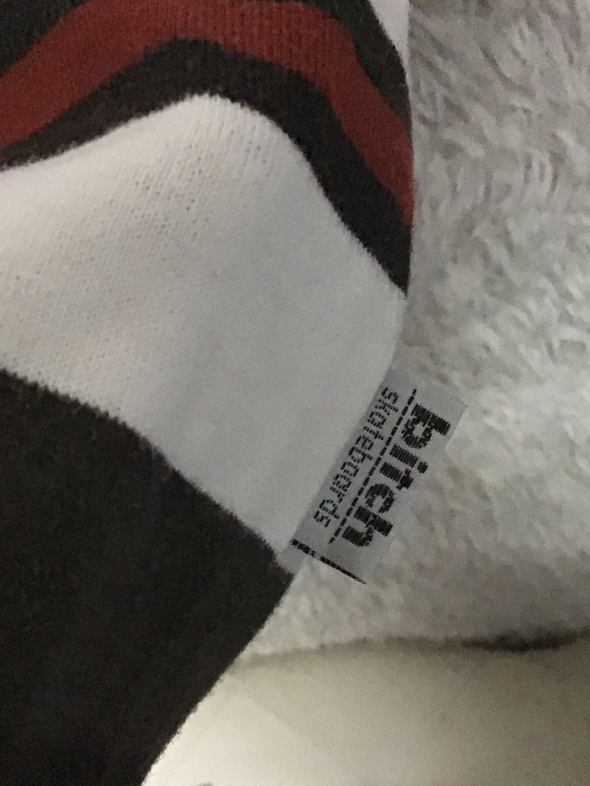 Other × Vintage Vintage bi*ch skateboarding stripe black red green white Size US M / EU 48-50 / 2 - 6 Thumbnail