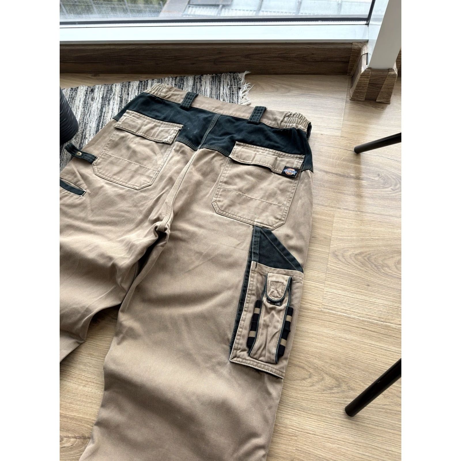 Dickies Dickies Carpenter Cargo Y2K Distressed Beige vintage Pants Size 34 Man L Mens Cargo Pants 34 Beige 90s Streetwear Workwear Vintage Dickies Size US 34 / EU 50 - 4 Thumbnail