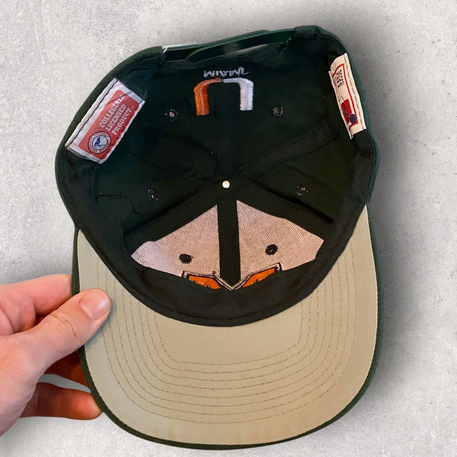Sports Specialties Vintage Miami Hurricanes Sports Specialties Snapback Hat Cap Size ONE SIZE - 4 Thumbnail