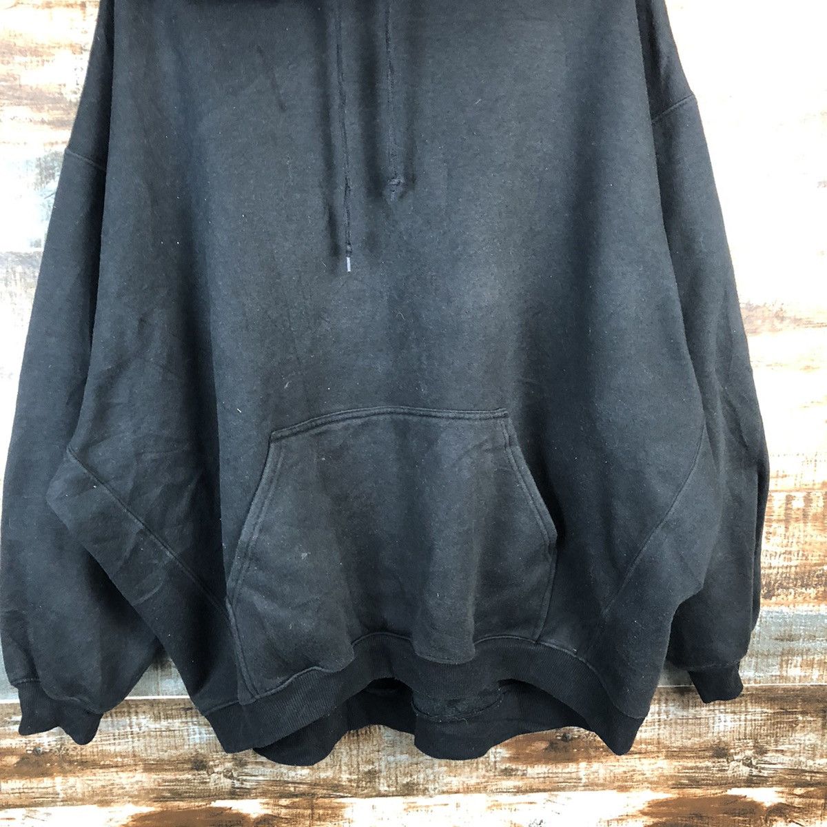 Japanese Brand Freak Store Black Hoodie sweatshirt #A1930 Size US XL / EU 56 / 4 - 6 Thumbnail