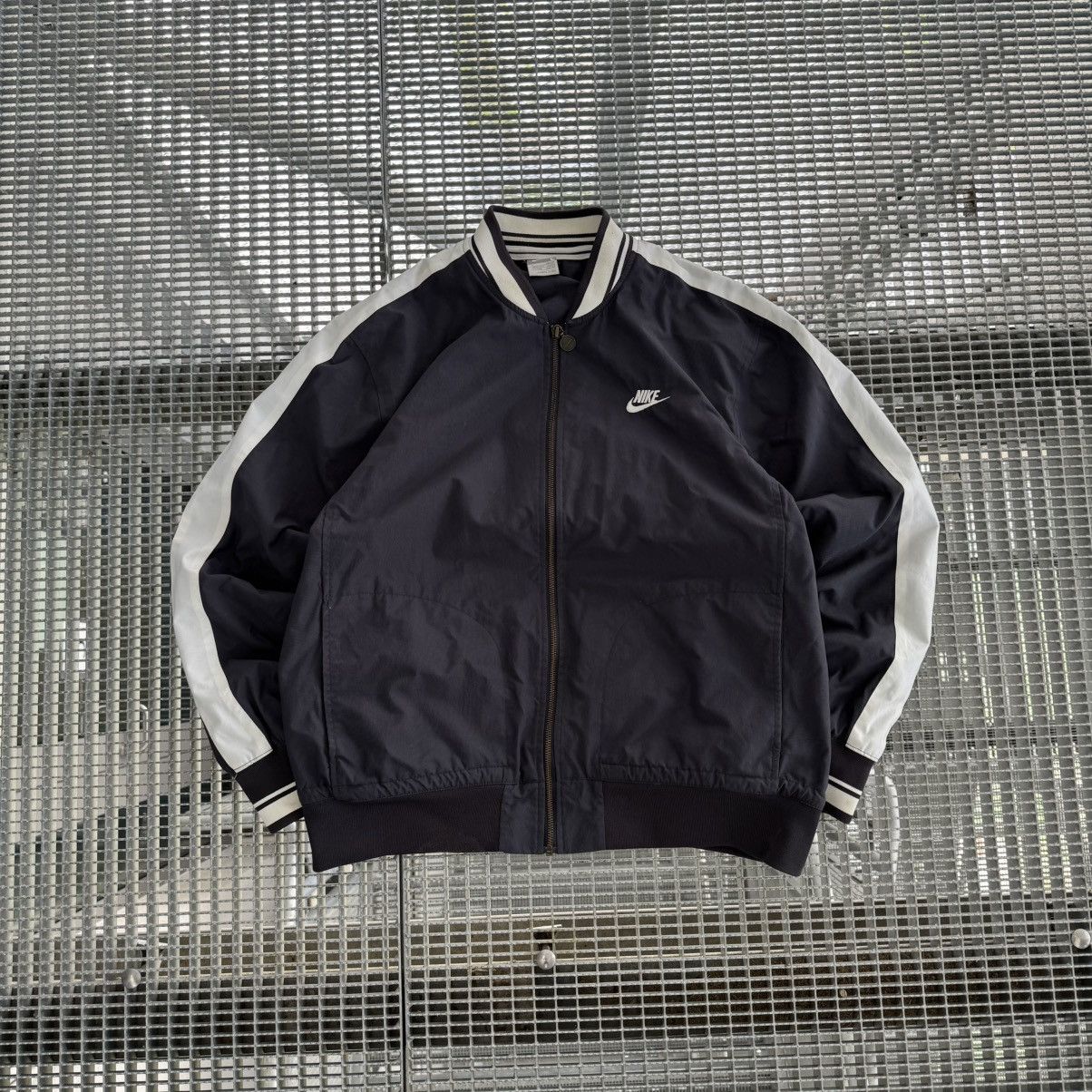 Nike Vintage Nike Jacket Logo Streetwear Drill Swoosh Y2K USA Size US L / EU 52-54 / 3 - 1 Thumbnail