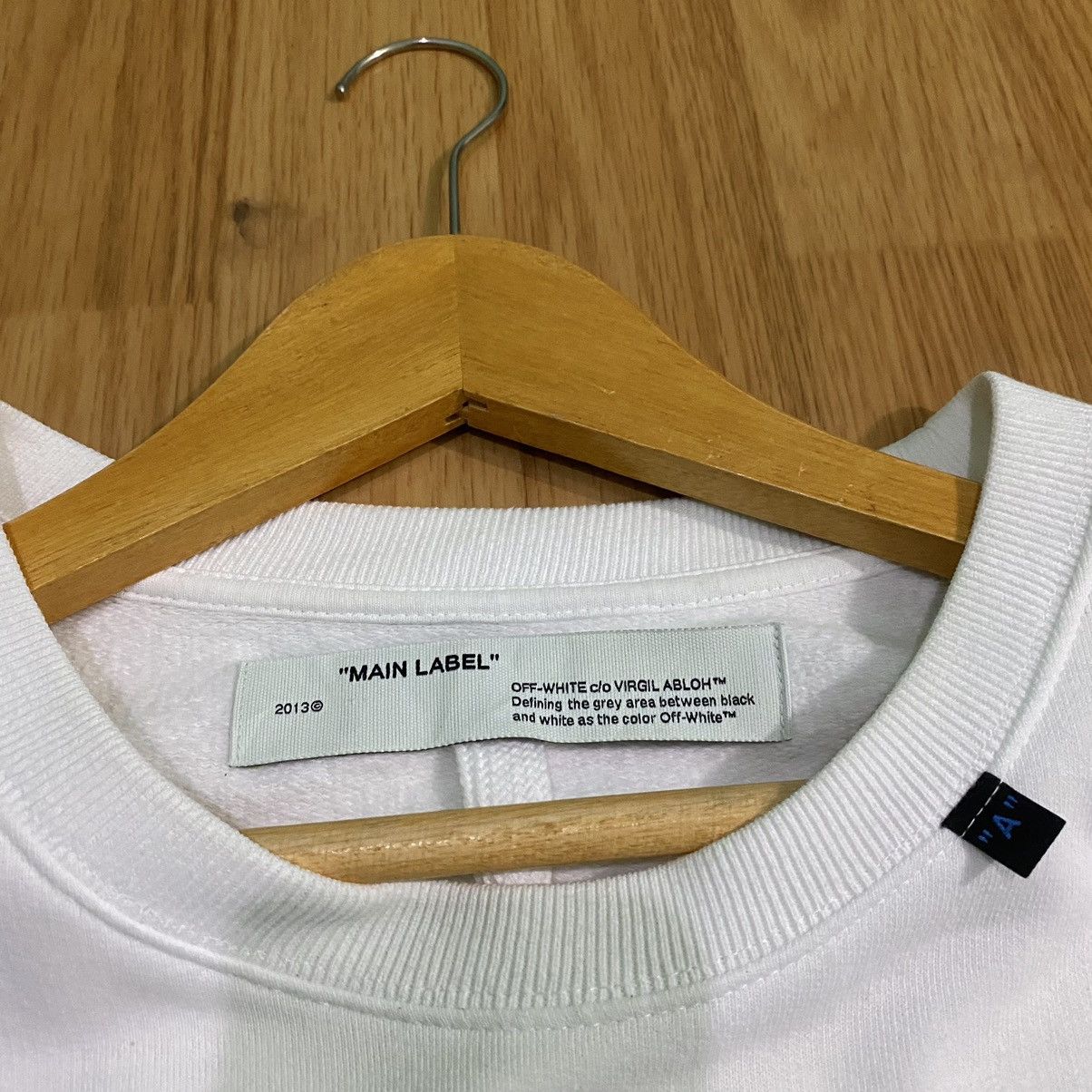 Off-White Off White 19AW Acrylic Arrows Slim Crewneck Size US XXL / EU 58 / 5 - 5 Thumbnail