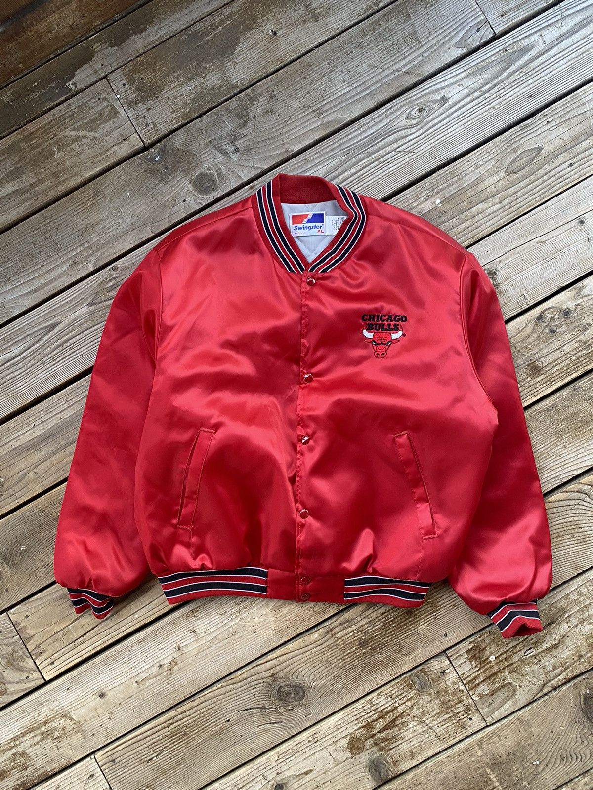 NBA Vintage Chicago Bulls Embroidered Swingster Bomber Jacket Size US XL / EU 56 / 4 - 2 Thumbnail