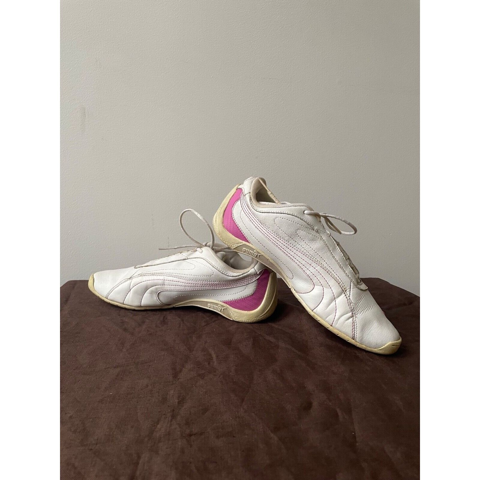 Puma Puma Vintage Y2K White Leather Flat Trainers Sneaker 8251AC Size US 7.5 / IT 37.5 - 5 Thumbnail