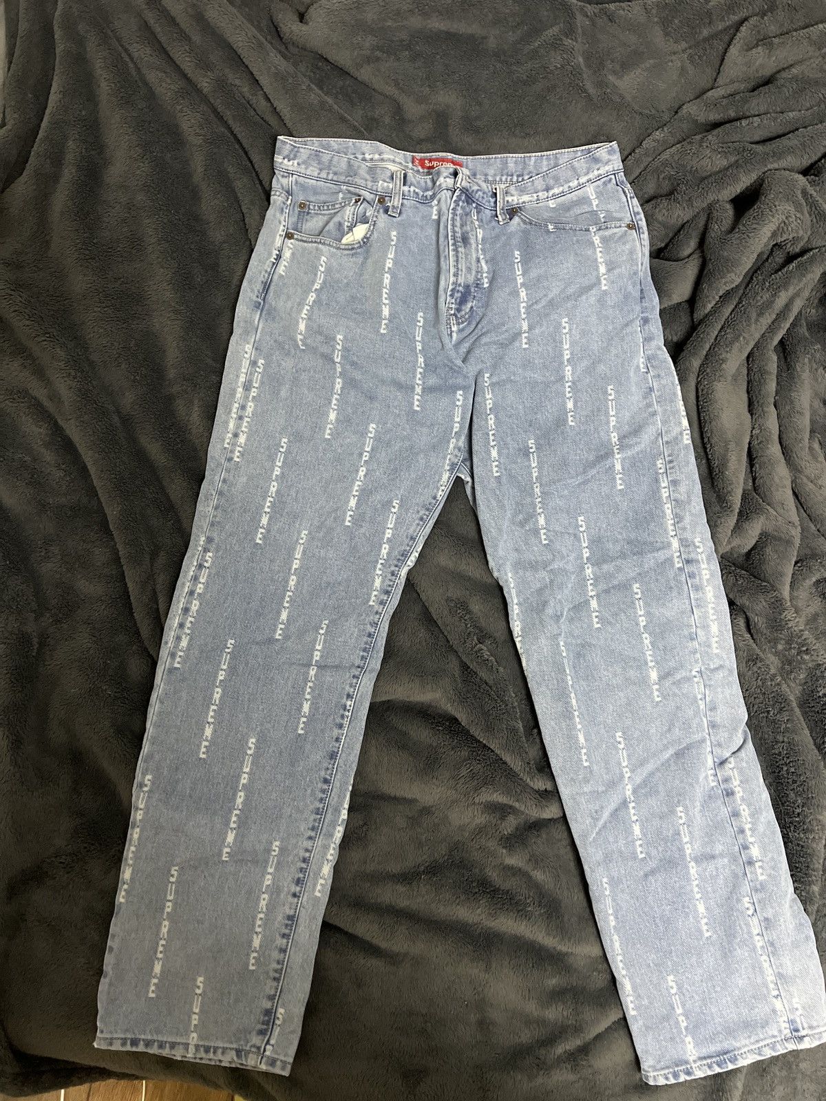 Supreme Logo Stripe Jacquard Regular Jean