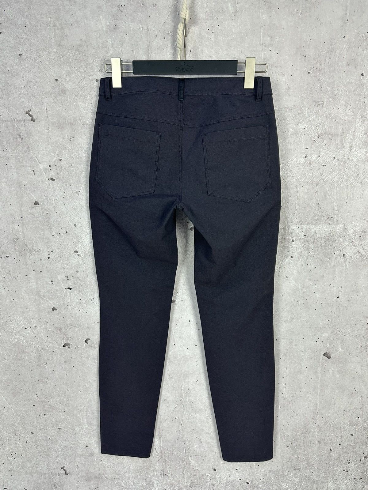 Arc'teryx Arc’teryx Eggplant Zip Pocket Women’s Basic Pants Size 28" / US 6 / IT 42 - 5 Thumbnail