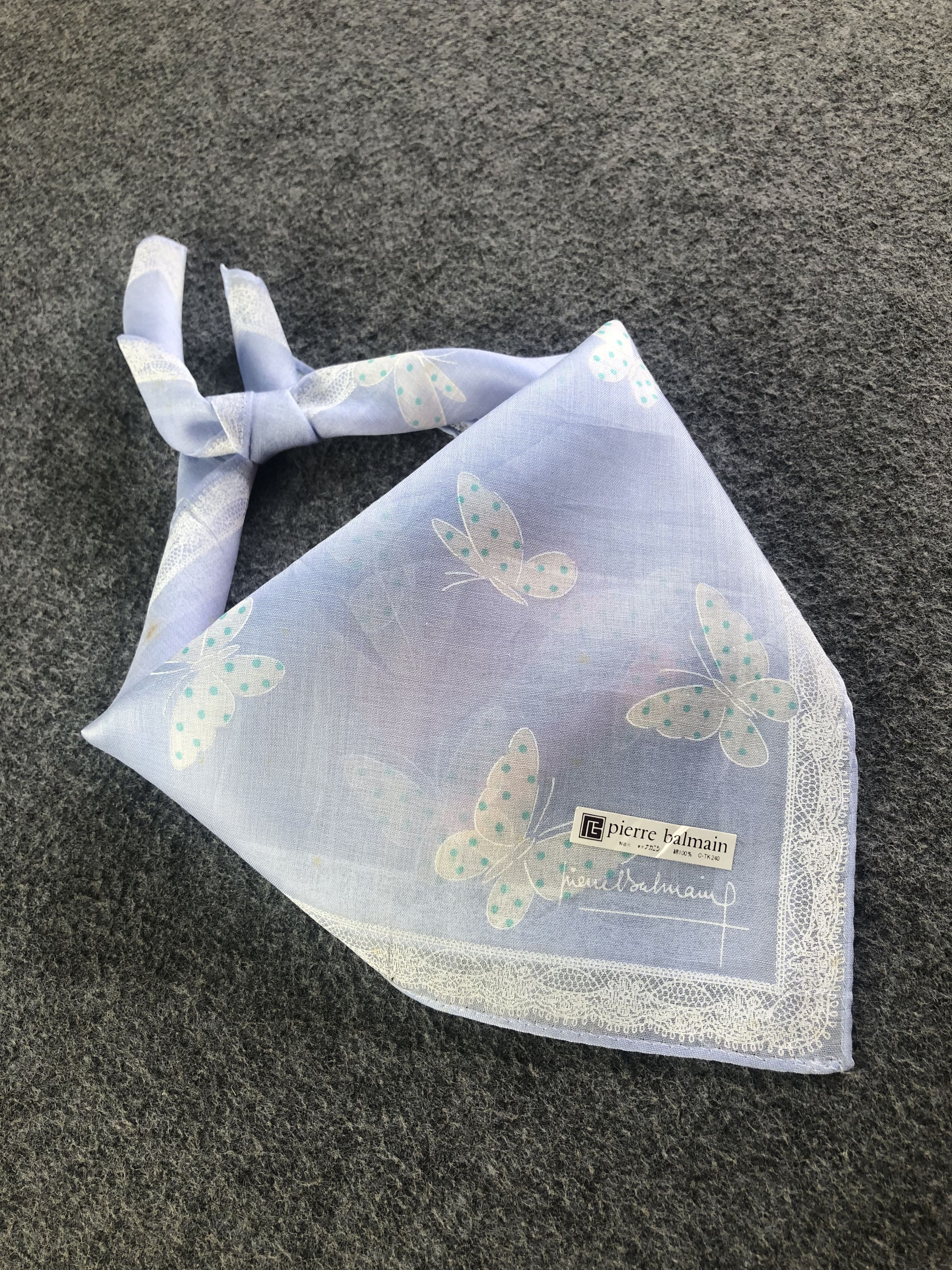 Pierre Balmain Pierre Balmain Handkerchief / Bandana / Neckerchief C485 Size ONE SIZE - 2 Thumbnail