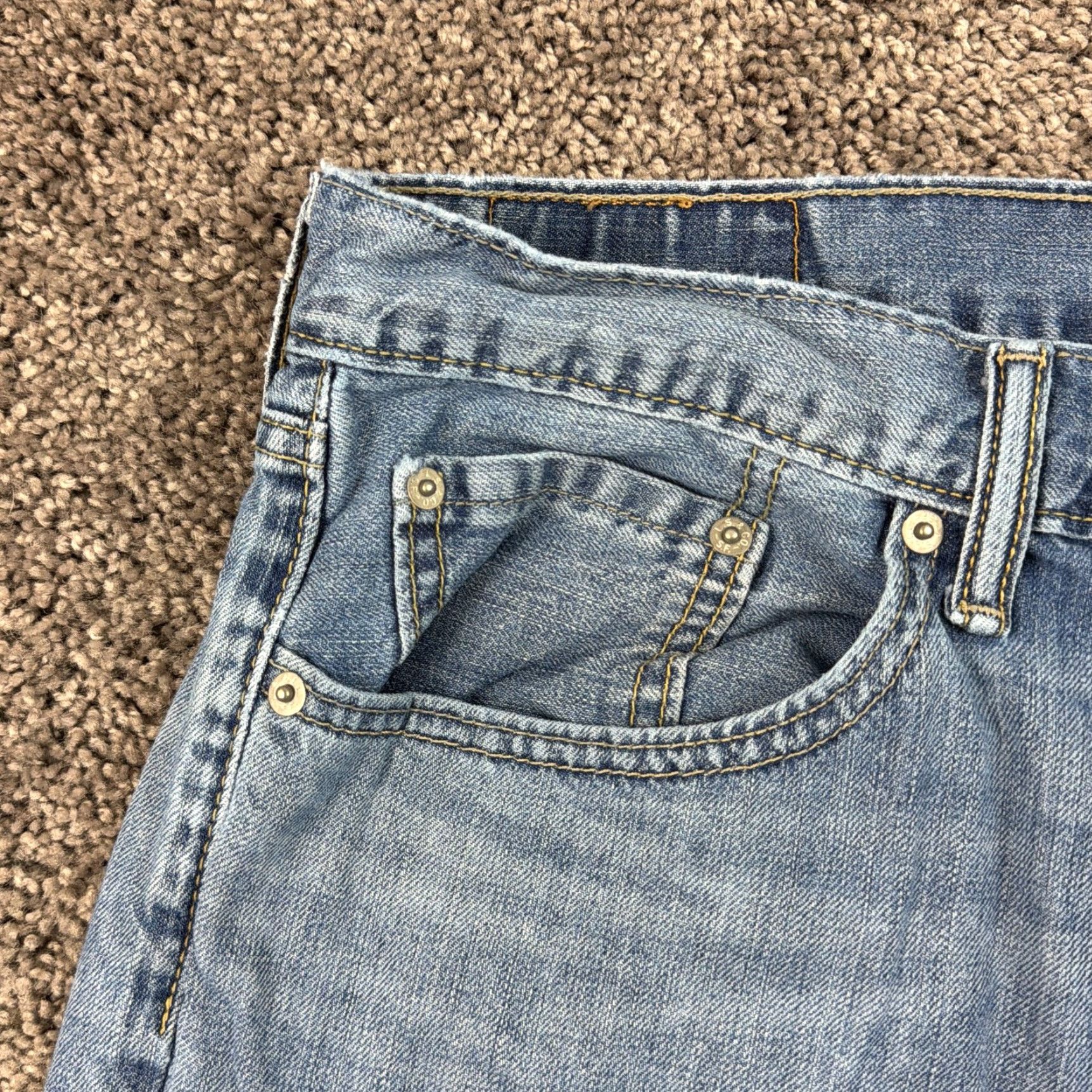 Levi's Levi's Jeans Mens 559 Straight Relaxed Fit 33x32 Denim 100% Cotton Medium Wash Blue Size US 33 - 3 Thumbnail