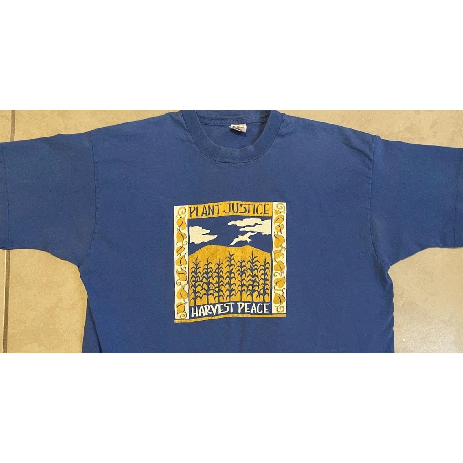 Vintage VINTAGE Plant Justice Harvest Peace Faded Shirt XL Hippie 80s 90s Blue Single Stitch T-Shirt Men Graphic Tee Size US XL / EU 56 / 4 - 7 Thumbnail