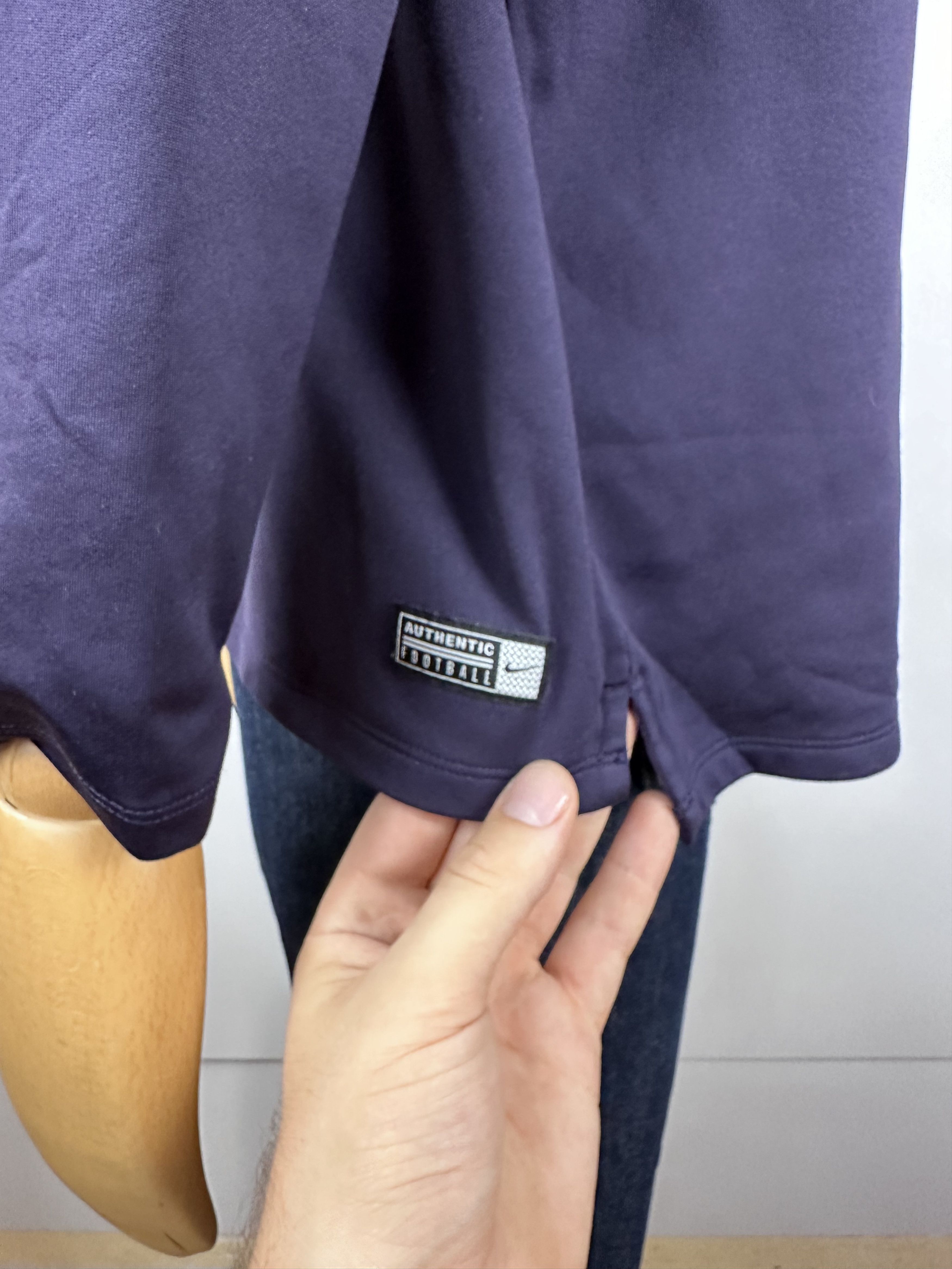 Nike BARCELONA 2019 TRAINING FOOTBALL SOCCER SWEATSHIRT TOP NIKE Size US XL / EU 56 / 4 - 8 Thumbnail