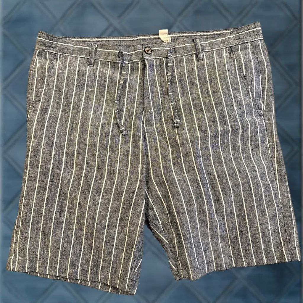Hudson Hudson & Barrow NYC- Gray & White Striped Slastic Waist Shorts - 40" X 9" Inseam Shirt Mens Regular 40 Blue Size US 40 / EU 56 - 1 Thumbnail