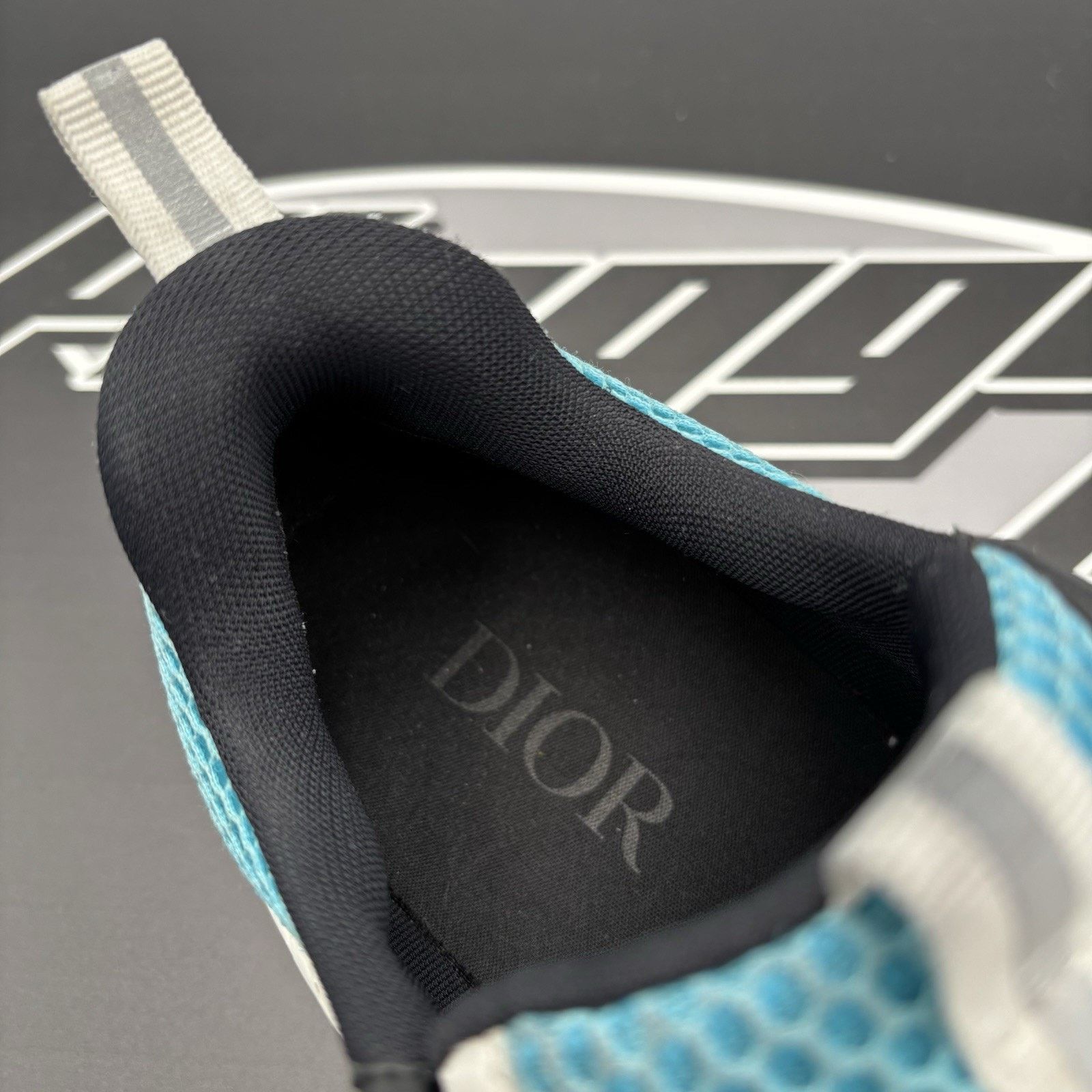 Dior Dior B22 ‘ White Blue ’ | GREAT CONDITION! Size US 12 / EU 45 - 17 Thumbnail