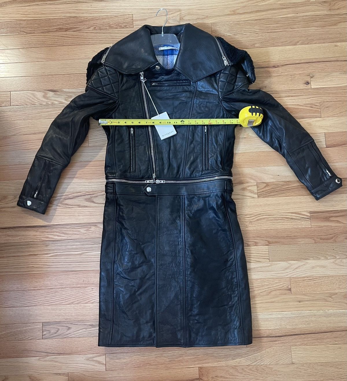 Givenchy NEW Givenchy Long Lambskin Moto Coat: Zip off hood Size US M / EU 48-50 / 2 - 2 Thumbnail