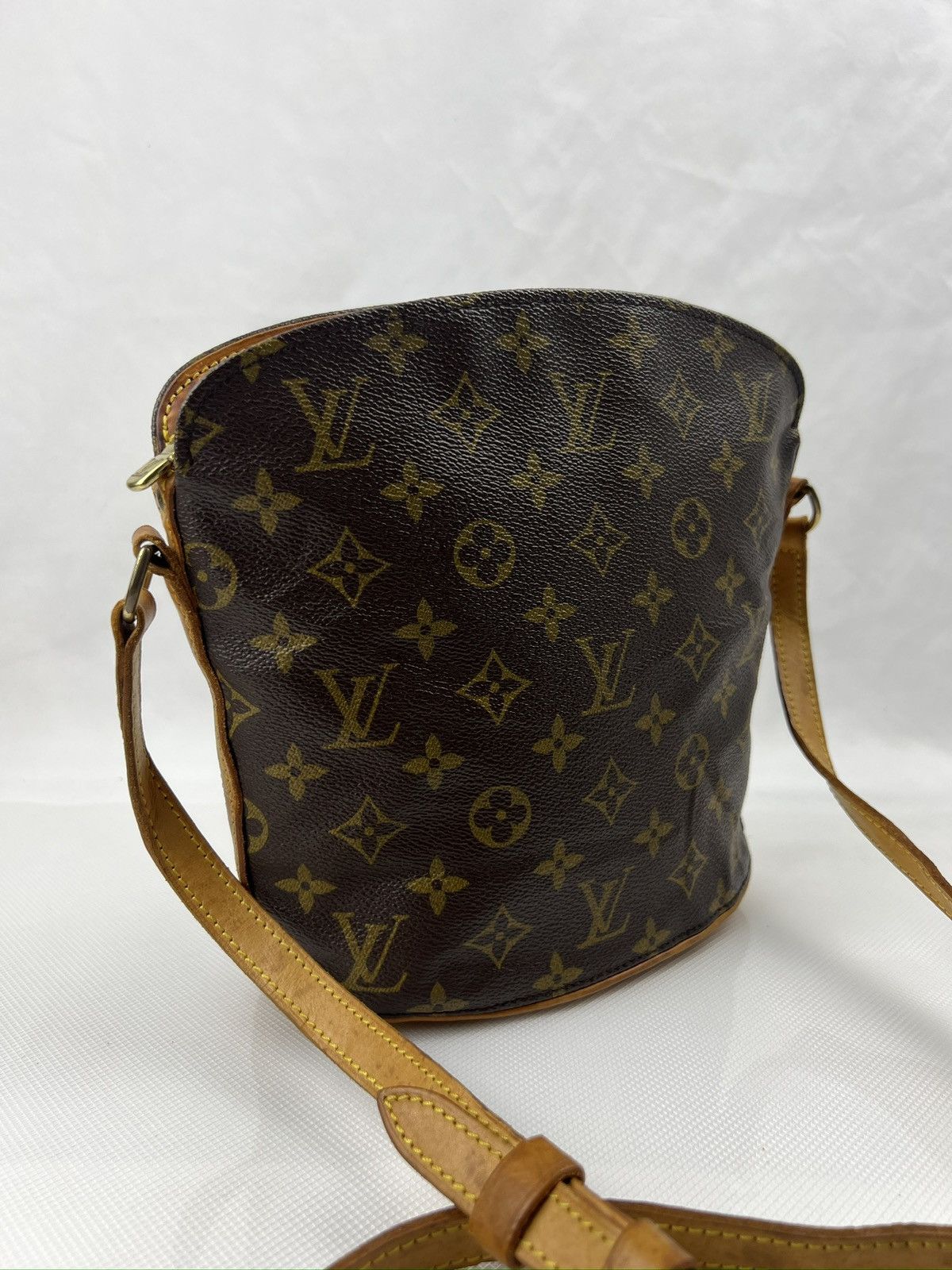 Louis Vuitton Authentic Vintage Louis Vuitton DROUOT Crossbody Bag Size ONE SIZE - 2 Thumbnail