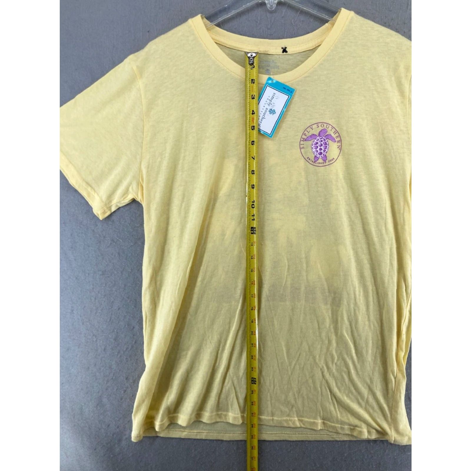 VIBE Simply Southern Womens TShirt 2XL Yellow Summer Vibes Thick Thighs Turles NWT Size XXL / US 16-18 / IT 52-54 - 4 Thumbnail